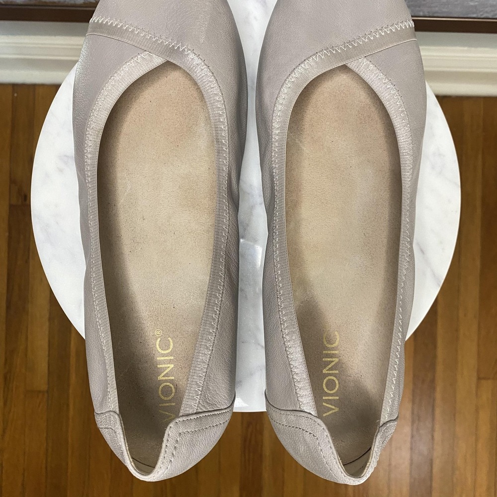Vionic Ballet Flat Shoes Womens Size 10 Beige Leather Comfort CAROLLAVS323 - Picture 8 of 11